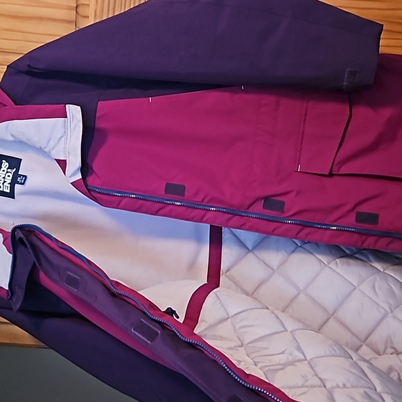 Lands End 2X magenta/plum insulated coat. - Picture 4 of 8